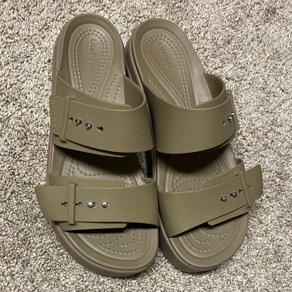 CROCS Khaki /Beige Sandals